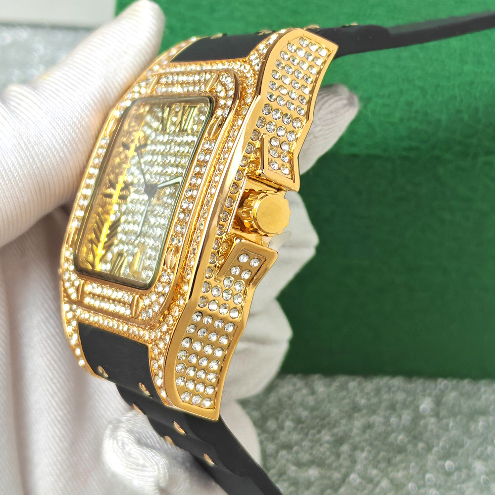 ساعة يد رجالية عصرية مربعة الش - مراجعة Luxury Watch Iceberg وسعره